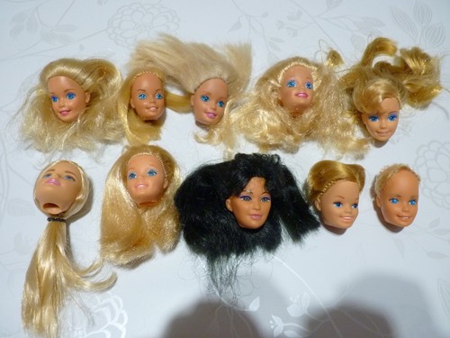 Lot 10 têtes barbie - , de