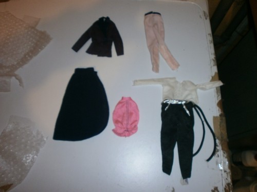 Barbie lot tenue 7080 - barbie,