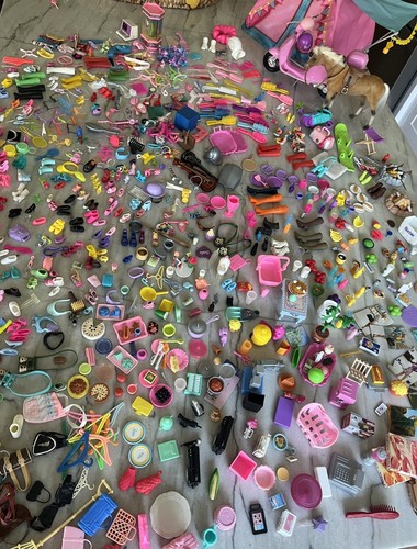 Enorme lotto accessori barbie - lotto,