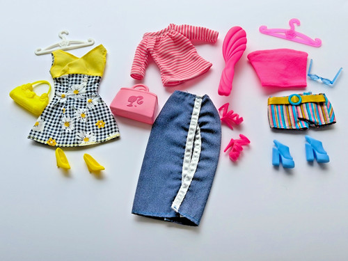 Barbie lotto abbigliamento - lotto, e